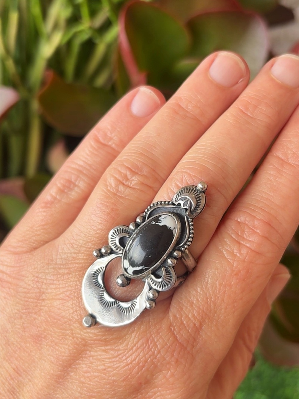 Lucky8 White Buffalo Sterling Silver Crescent Moon Ring 8.5